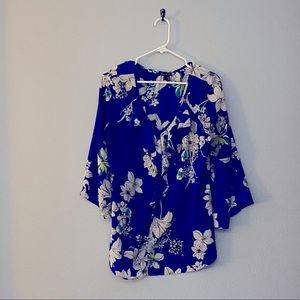 V neck floral blouse